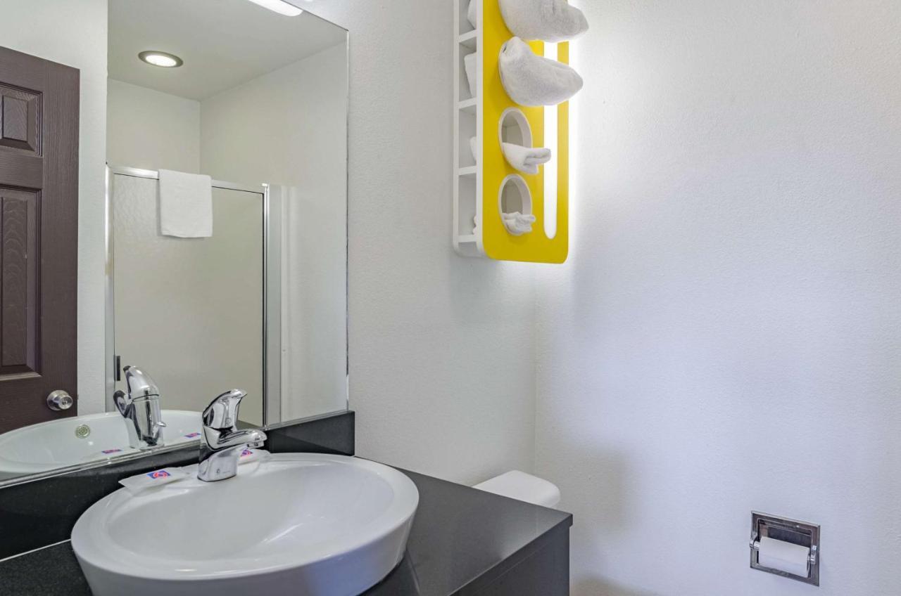 Motel 6 Riverton Wy מראה חיצוני תמונה