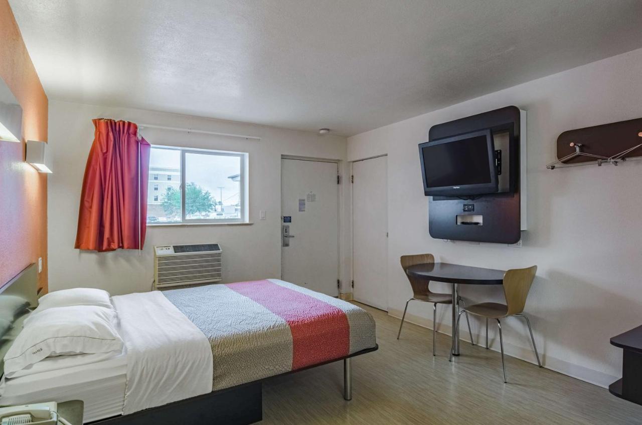 Motel 6 Riverton Wy מראה חיצוני תמונה