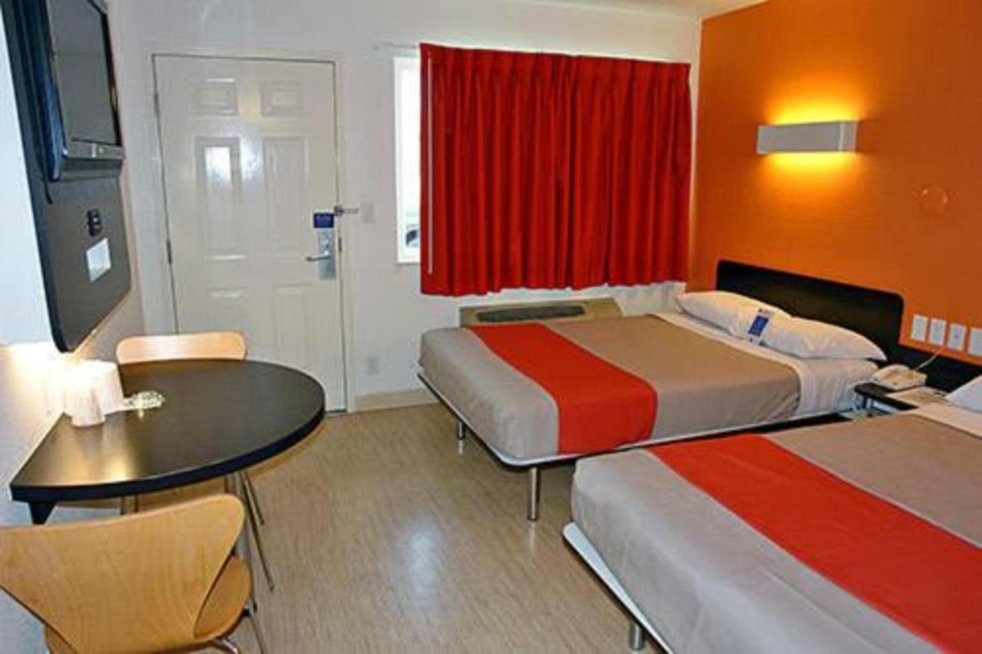 Motel 6 Riverton Wy מראה חיצוני תמונה