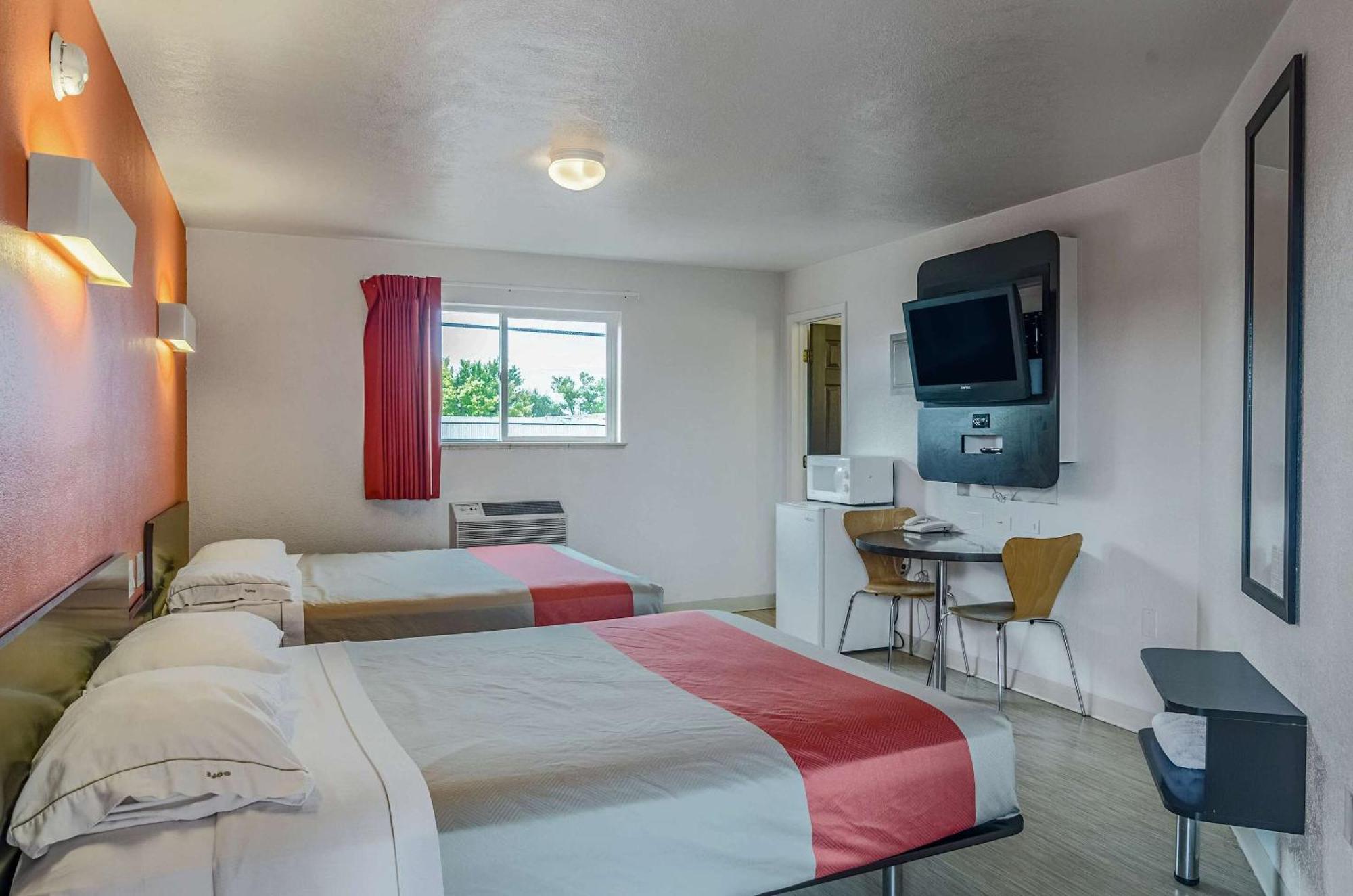 Motel 6 Riverton Wy מראה חיצוני תמונה